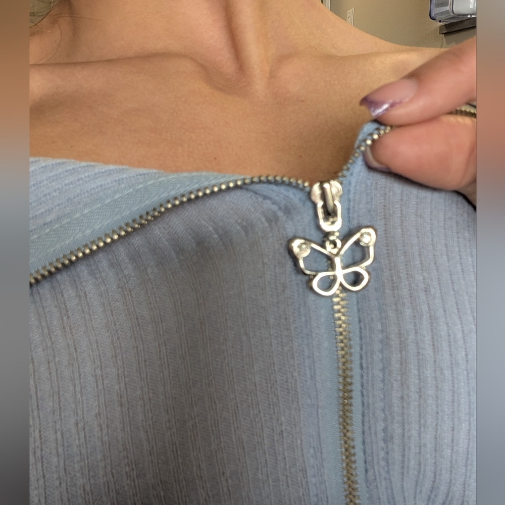 Butterfly Zipper Ribbed Light Sweater - Picture 5 of 5